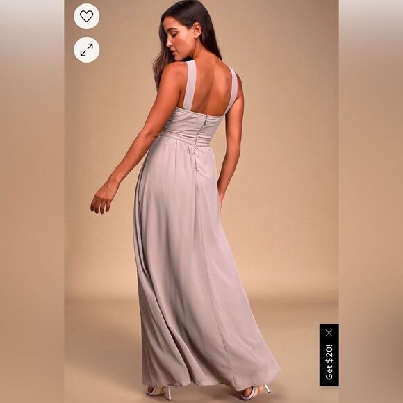 Lulus Air of Romance maxi dress blush pink peach sleeveless, size medium - Picture 2 of 16